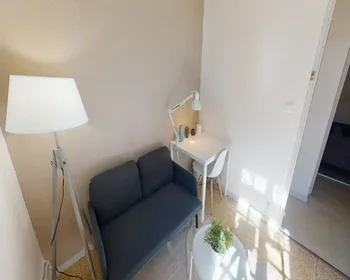Habitación privada en Rue du Faubourg du Courreau, imagen 5 de 17