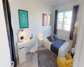 Chambre privée à Rue du Faubourg Saint-Jaumes, image 3 de 13