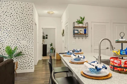 Alojamiento entero en residencia en 555 W Forest Meadows St, Flagstaff, AZ 86001, USA, imagen 9 de 39
