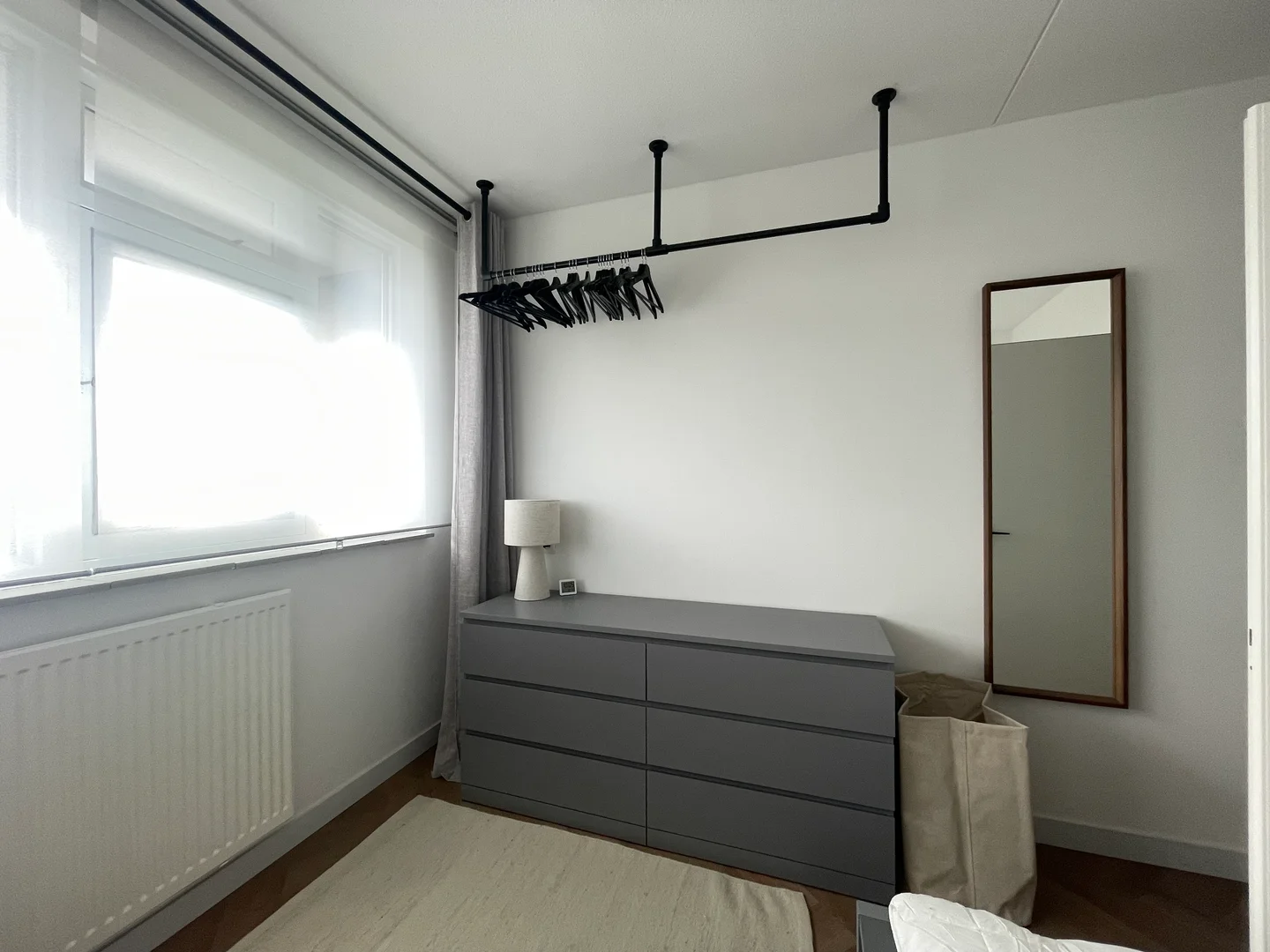 Comfortable and spacious student room in 