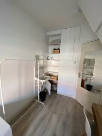Chambre privée à Ambonstraat, image 2 de 7