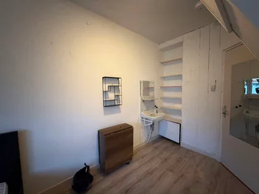 Chambre privée à Ambonstraat, image 3 de 7