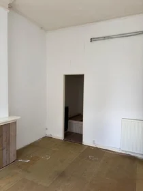 Private room at Nieuwe Ebbingestraat, image 3 of 8