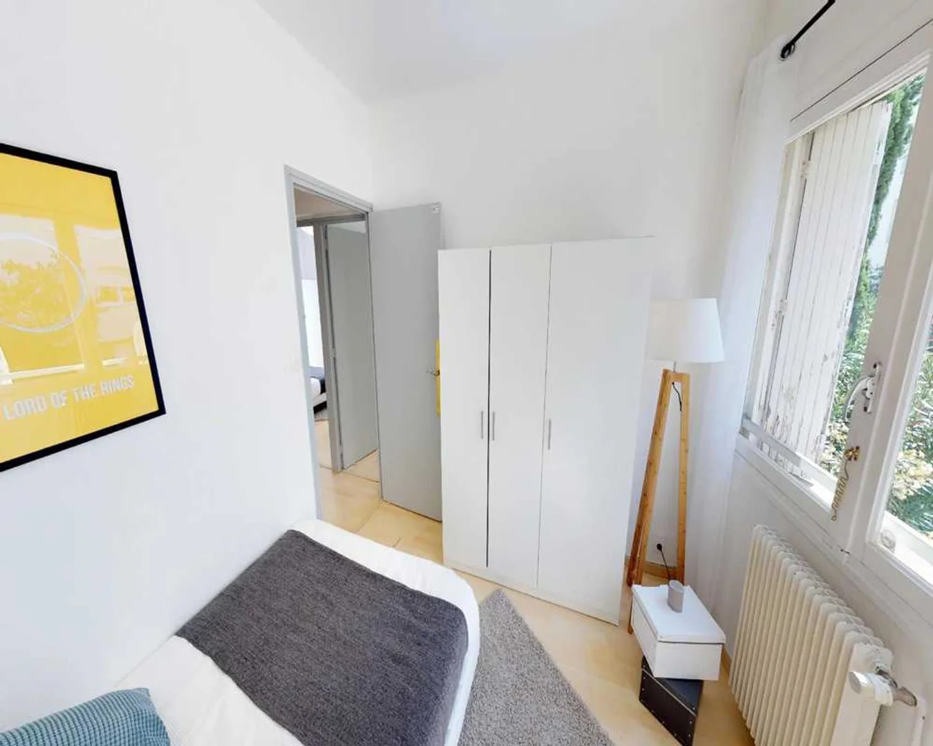 Quarto de estudante funcional perfeito para estudar em 