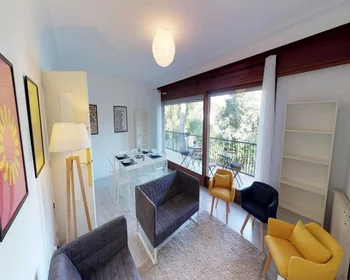 Quarto privado em rue des Hospices, imagem 7 de 13