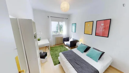 Chambre privée à Rue des Hospices, image 3 de 13