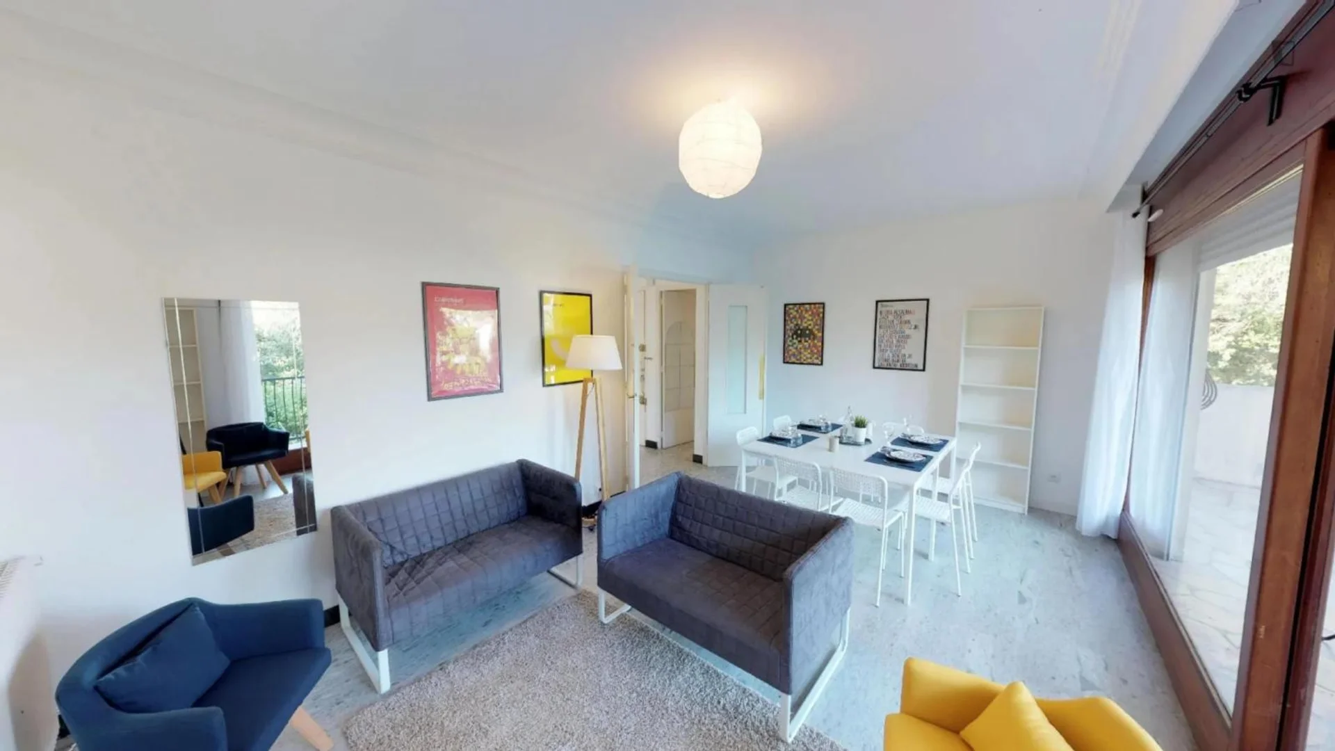 Komfortables und geräumiges Studentenzimmer in 