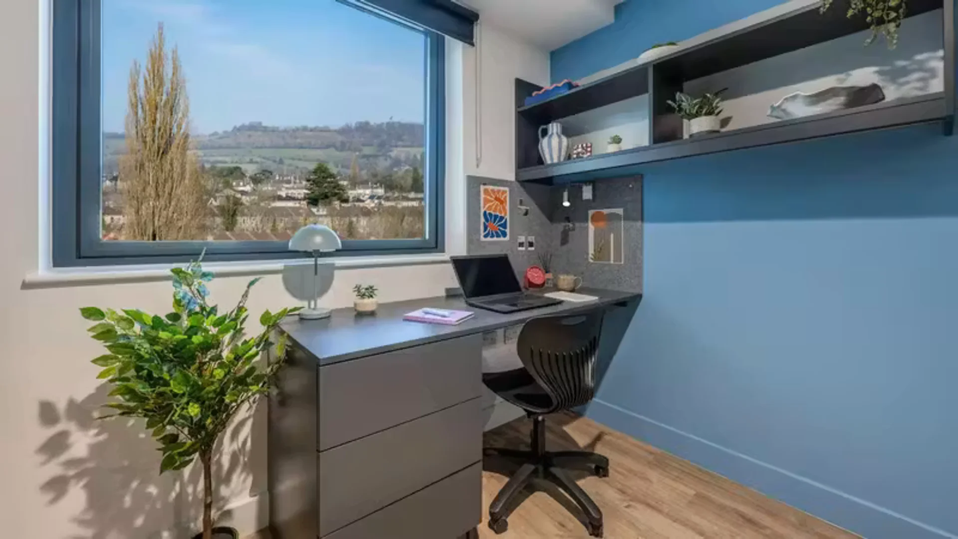 Budget-friendly student room close to campus in 