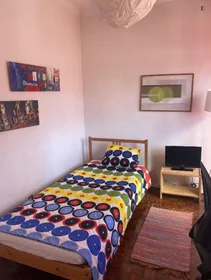 Apartamento inteiro em Alameda das Linhas de Torres, imagem 1 de 10