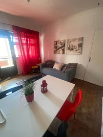 Entire apartment at Alameda das Linhas de Torres, image 6 of 20