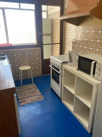 Entire apartment at Alameda das Linhas de Torres, image 10 of 20