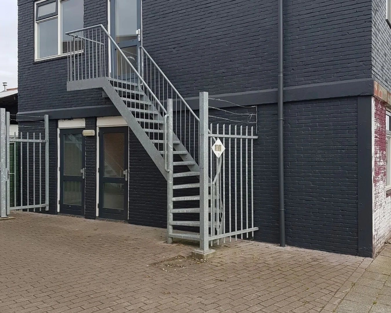 Chambre conviviale pour les étudiants dans  avec des équipements modernes