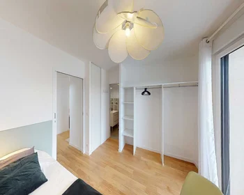 Private room at rue Toni Morrison, image 4 of 18