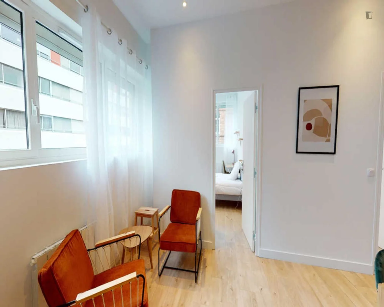 Habitación estudiantil económica con ubicación conveniente en 
