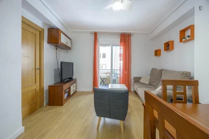 Habitación privada en Carrer de Jaca, imagen 5 de 18