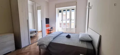 Private room at Via Antonio Crocco, image 5 of 13