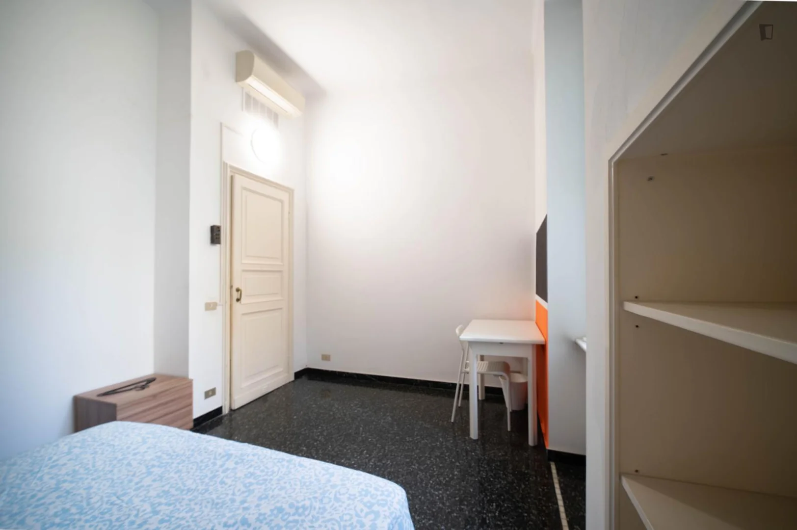 Affordable room for students with ample lighting in 