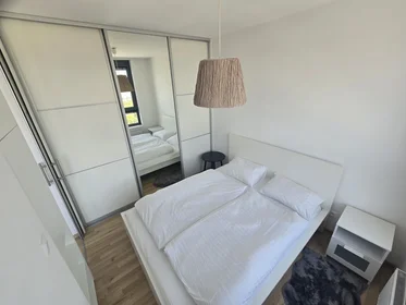 Logement entier à Plynárenská 3B, image 4 de 12