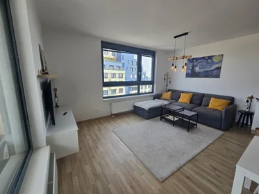 Logement entier à Plynárenská 3B, image 7 de 12