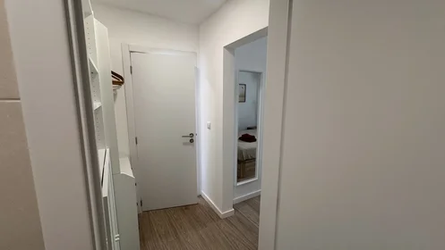 Całe miejsce Rua Doutor Paula Borba 46, 1 andar, obraz 25 35