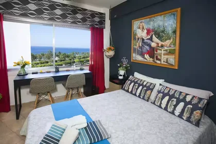 Appartamento intero in 28 October Avenue, immagine 4 di 9