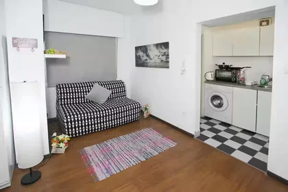 Appartamento intero in Arch. Makarios III Avenue, immagine 3 di 6