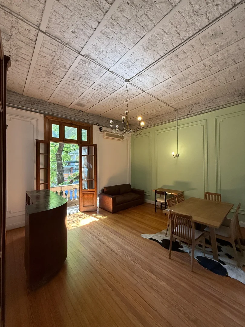 Habitación acogedora para estudiantes disponible en 