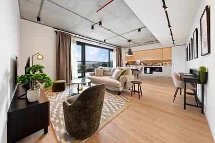 Appartamento intero in Red House, Lawrence Road 67, immagine 1 di 10