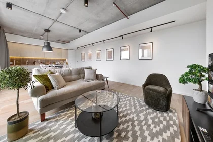 Entire apartment at Red House, Lawrence Road 67, image 9 of 46