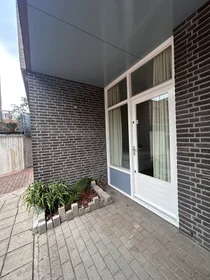 Appartamento intero in Gruttersdijk, immagine 2 di 10