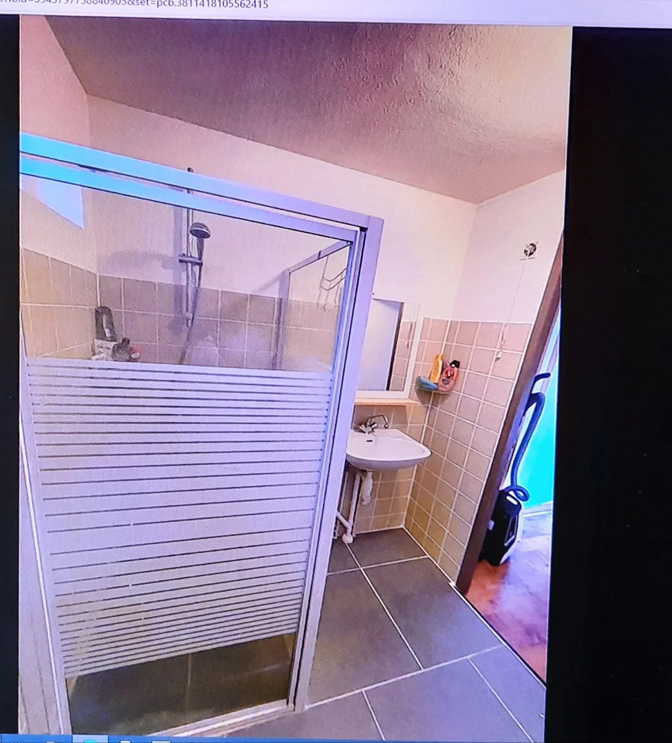 Chambre d'étudiant confortable et spacieuse dans 