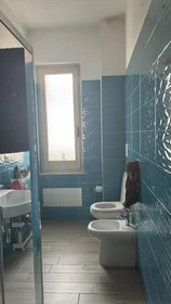 Habitación privada en Via Doberdò, imagen 8 de 10