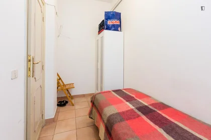 Chambre privée à Via Lero, image 2 de 16