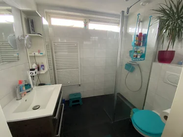 Private room at Malvert, image 5 of 9