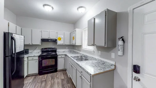 Dairenin tamamı Ikamet yerinde konumu Street, GA, Atlanta, United States, 30318, 11 13 görüntüsü