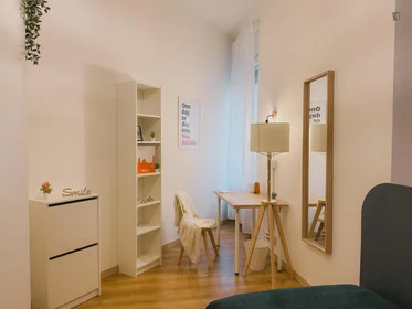 Private room at Via G. Domenico Romagnosi, image 3 of 15