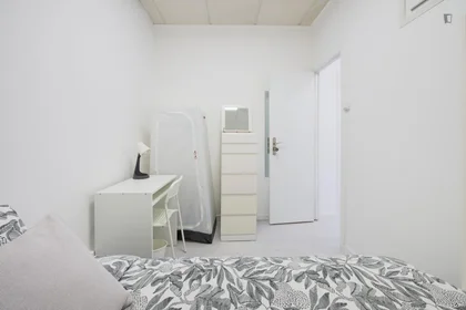 Chambre privée à Avenida Elias Garcia, image 9 de 44