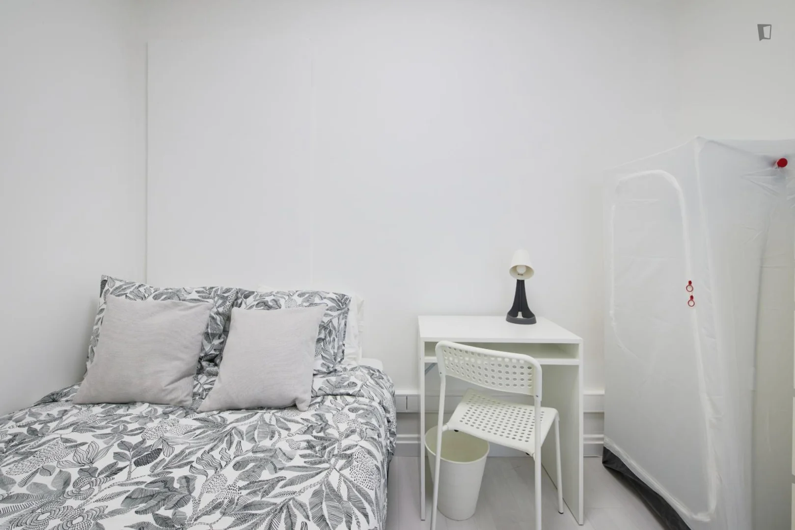 Bezahlbares Zimmer für Studenten mit ausreichender Beleuchtung in 
