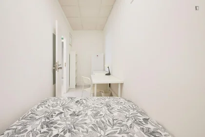 Chambre privée à Avenida Elias Garcia, image 6 de 42