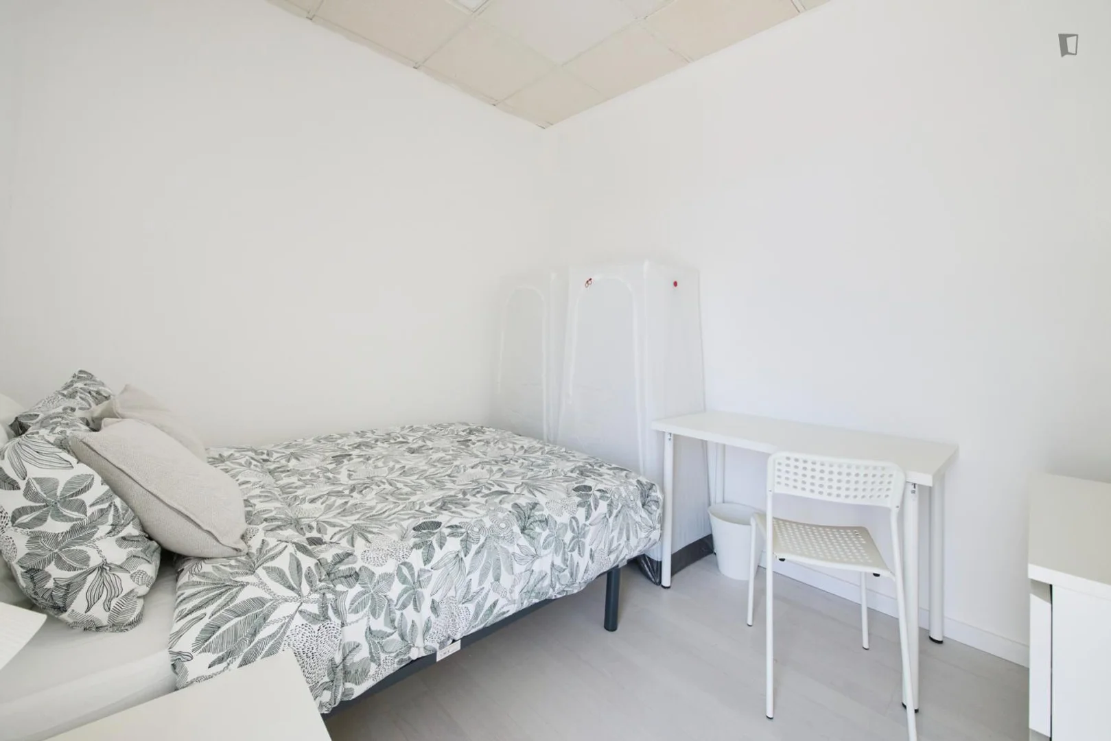 Chambre d'étudiant bon marché à proximité du campus dans 