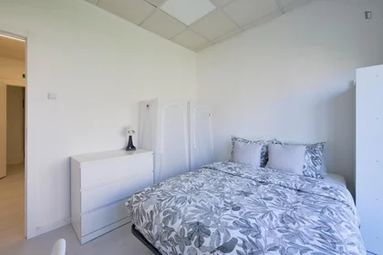 Privatzimmer in der Avenida Elias Garcia, bild 5 von 46