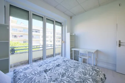 Privatzimmer in der Avenida Elias Garcia, bild 9 von 46