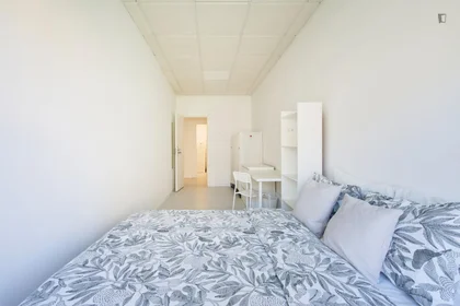Privatzimmer in der Avenida Elias Garcia, bild 6 von 41