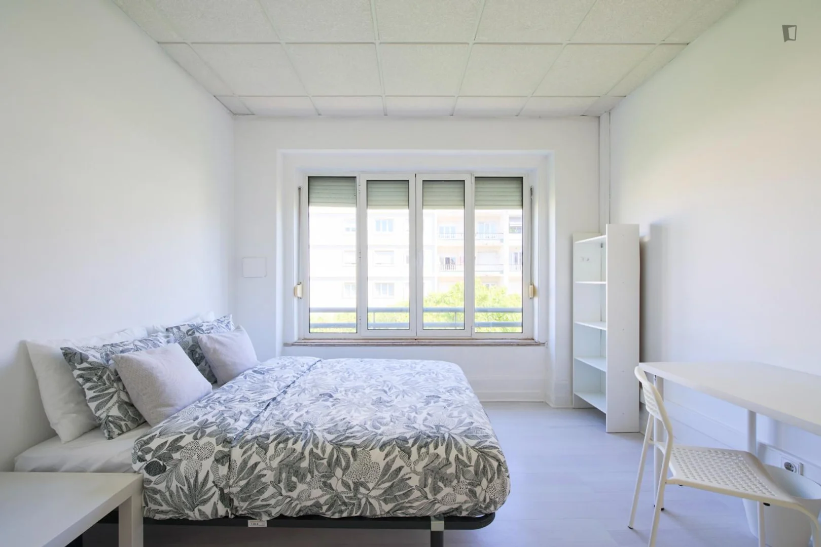 Chambre à louer dans un appartement d'étudiant à , entièrement meublée