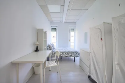 Privatzimmer in der Avenida Elias Garcia, bild 3 von 44