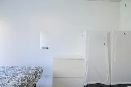Privatzimmer in der Avenida Elias Garcia, bild 6 von 44