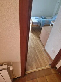 Stanza privata in calle Playa de Sitges, immagine 8 di 24