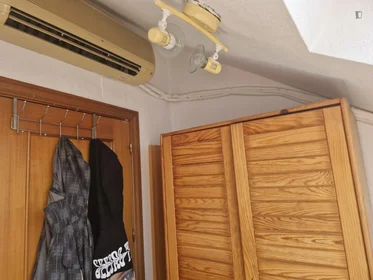 Private room at calle Playa de Sitges, image 7 of 19