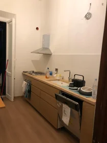 Prywatny pokój Via Enrico Petrella, obraz 6 15
