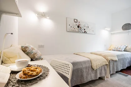 Habitación compartida en Władysława Orkana 10A, imagen 2 de 20